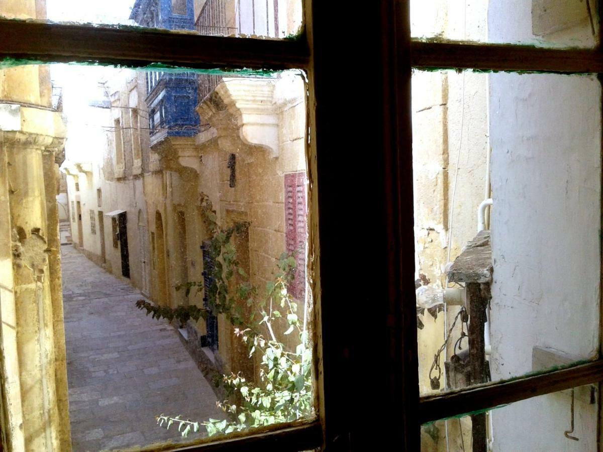 Townhouse Cospicua , Villa Buitenkant foto